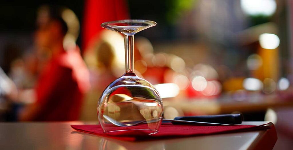 Event involves the planning of all kinds of events. Event involves the planning of all kinds of events.